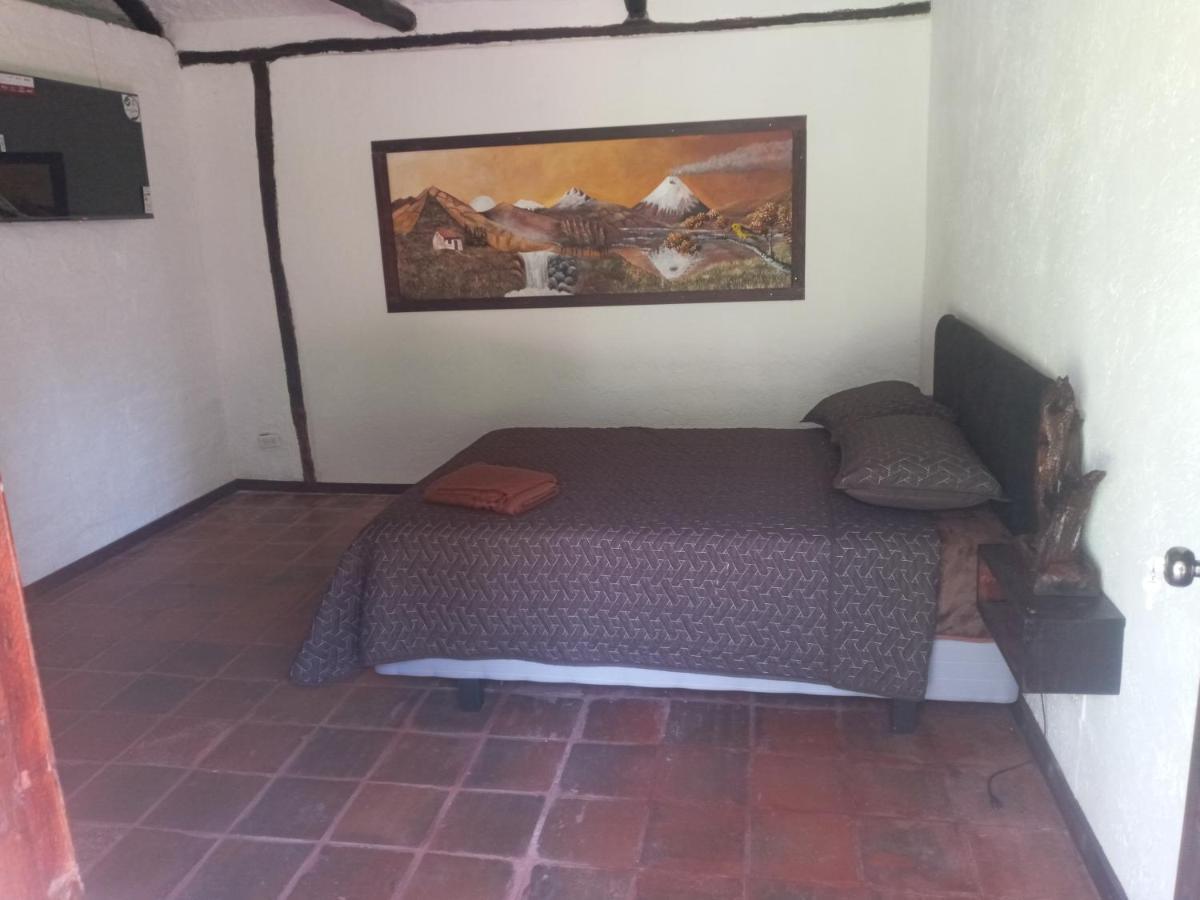 Quinta Los Eucaliptos Hotel Quito Buitenkant foto
